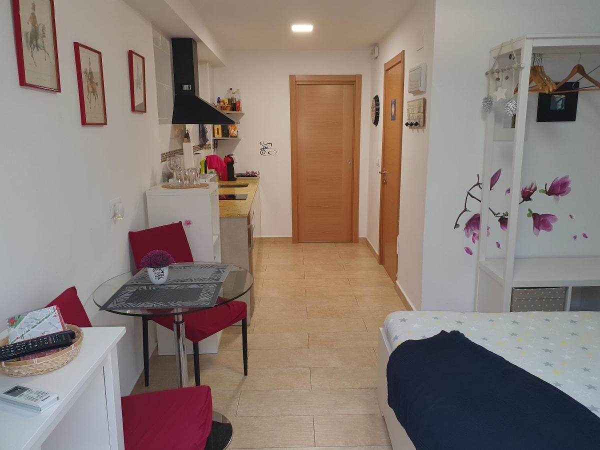 Apartamentos Naranja Y Limon Βαλένθια Εξωτερικό φωτογραφία